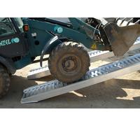 Altec Auffahrrampe AVS 130 LG mit Rand - 4130 mm