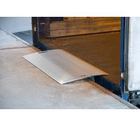 Altec HFB Überfahrbrücke Aluminium - LxB: 550 x 1.750 mm / Tragkraft 4.000 kg