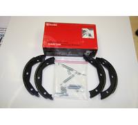 Brembo Bremsbacken mit Einbausatz Fiat Punto und Opel Corsa D Satz hinten