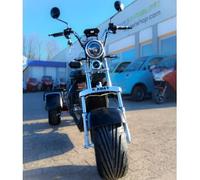 Madat CP-3 Elektroroller Zweisitzer -Dreirad, 45 km/h (oder 25 km/h), 20Ah Akku, 40km Reichweite