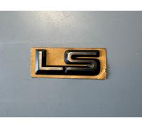 Opel Omega A Schriftzug / Emblem LS für Kotflügel original Opel NEU