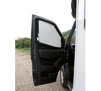 Remis Remifront Fahrerhausverdunkelung Mercedes-Benz Sprinter VS30 ab 2018 schwarz Sensorpaket groß Sensorpaket groß