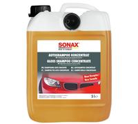 SONAX AutoShampoo Konzentrat (5 Liter) löst den Schmutz ohne die Wachs-Schutzschicht auf dem Lack anzugreifen | Art-Nr. 03145000