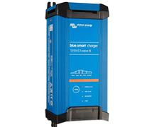Victron Energy Blue Smart Batterie Ladegerät 12-Volt 15 Ampere 230V - Autobatterie Ladegerät - Batterieerhaltungsgerät und Desulfator - IP22 Geschützt - Bluetooth - 3 Ausgänge - CEE 7/7